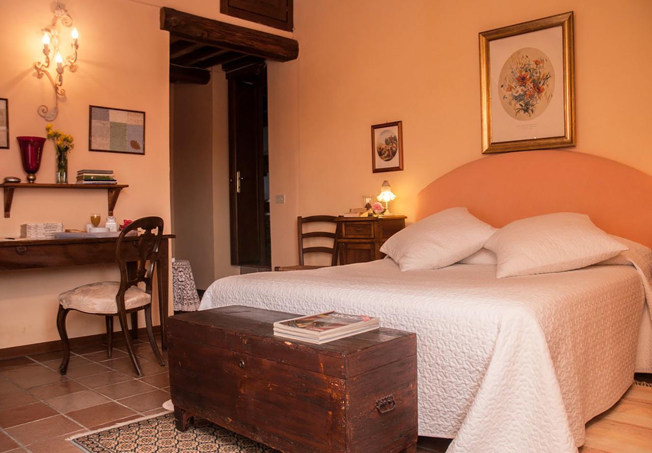 Il Poggiolo Di Parrano Guest House Exterior photo