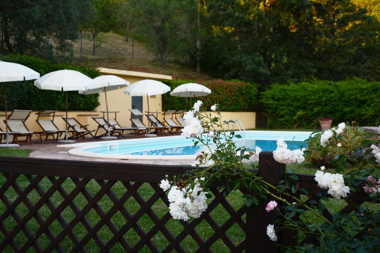 Il Poggiolo Di Parrano Guest House Exterior photo