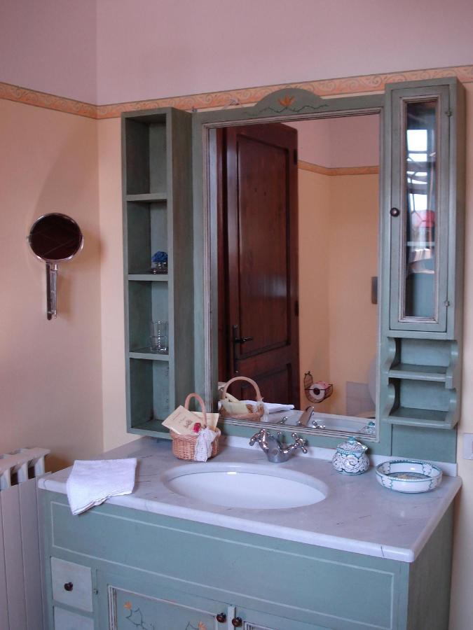 Il Poggiolo Di Parrano Guest House Exterior photo
